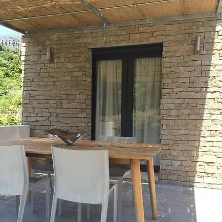 Holiday home Magnifique Bergerie En Pierre *
